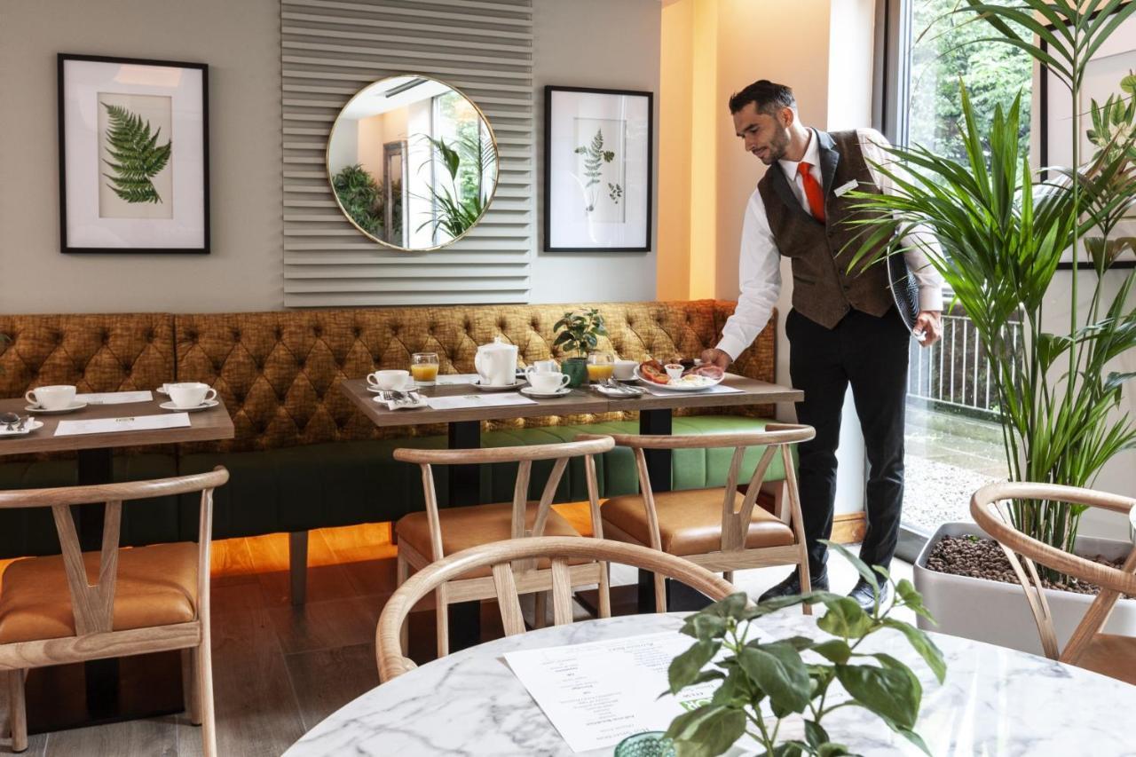 The Address Citywest Εξωτερικό φωτογραφία