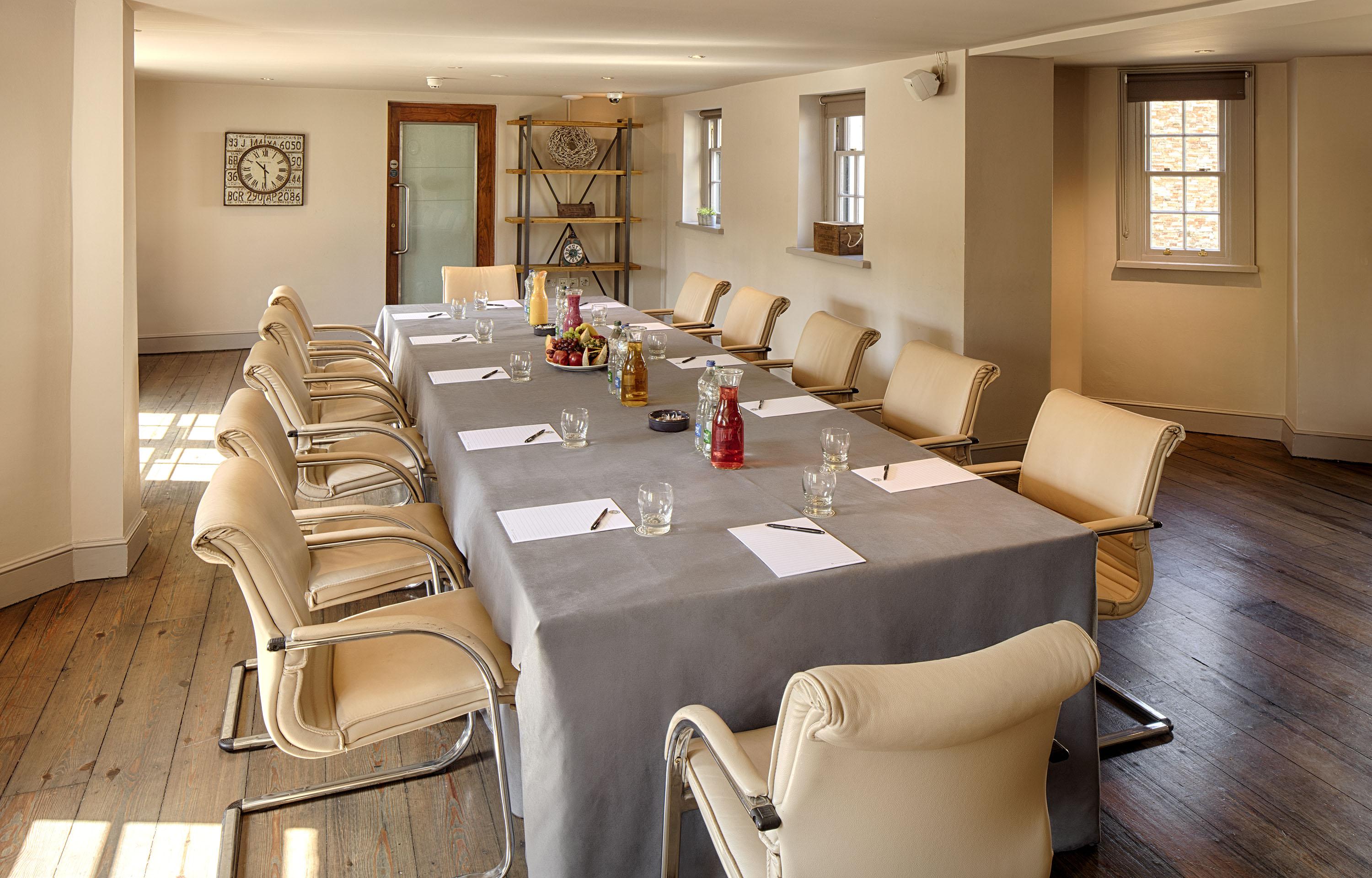 The Address Citywest Εξωτερικό φωτογραφία