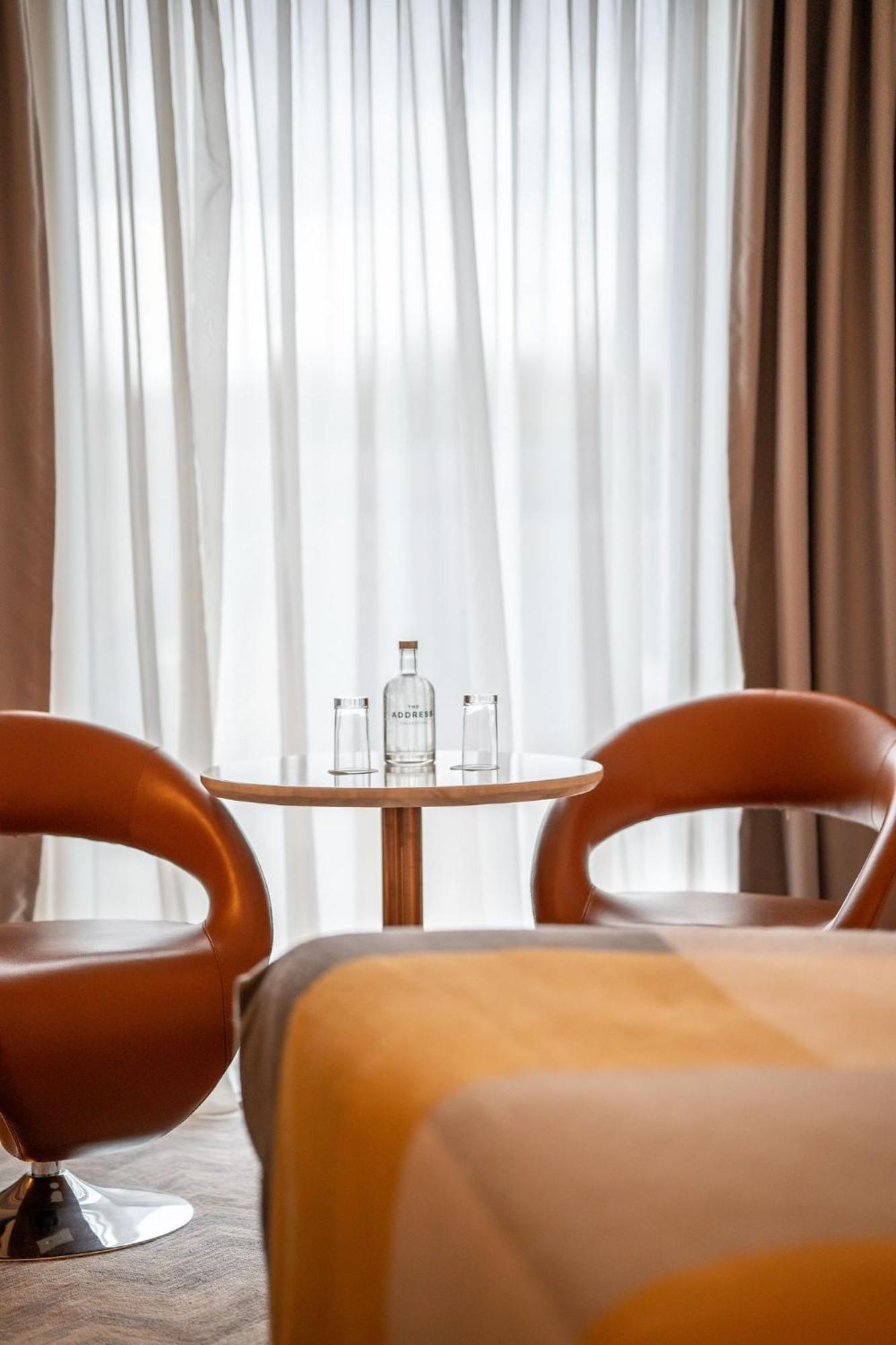 The Address Citywest Εξωτερικό φωτογραφία